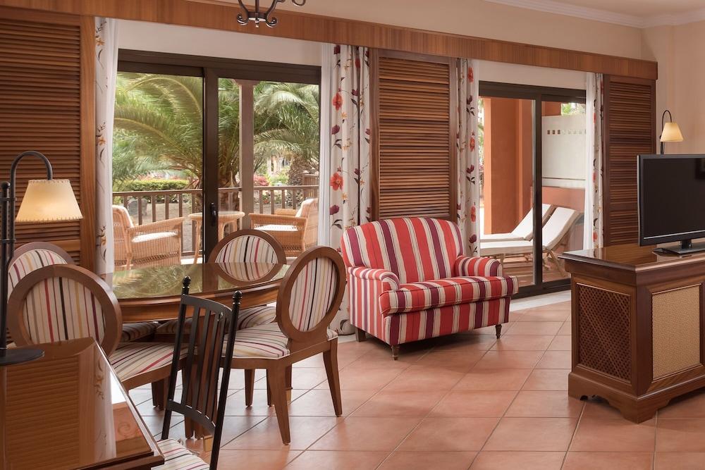 Hotel Sheraton Fuerteventura Golf & 5*